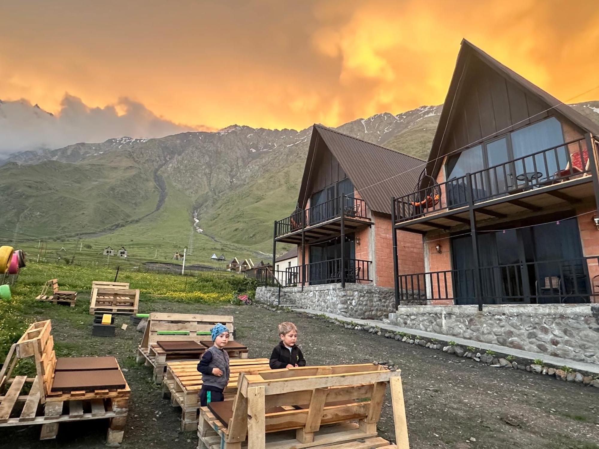 Royal Cottages Kazbegi Dış mekan fotoğraf
